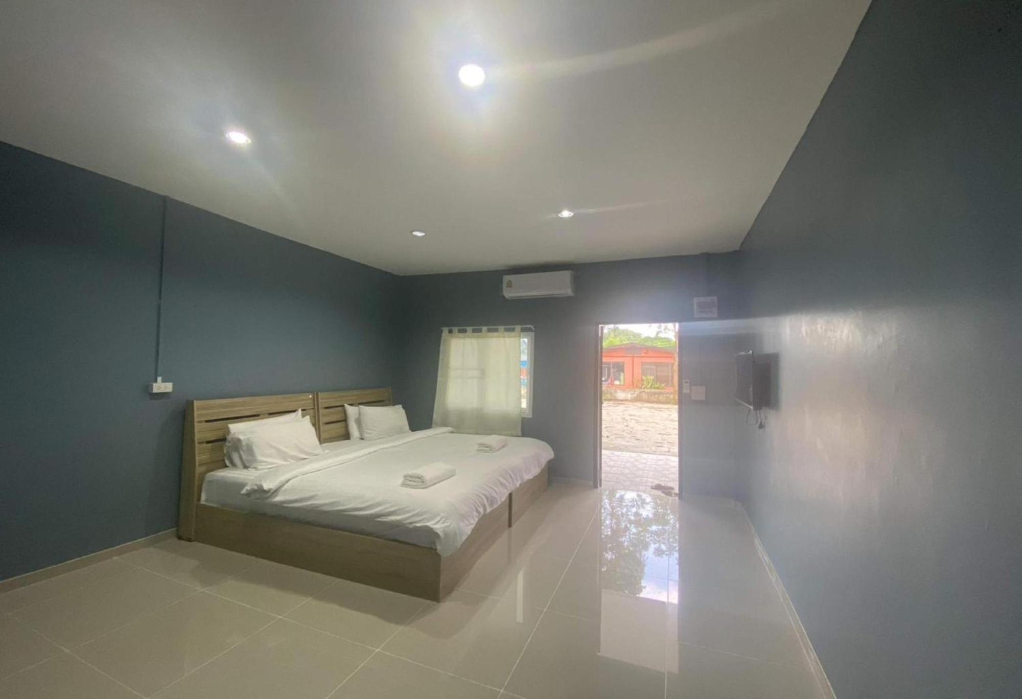 Collection O To The Sea Resort Thailand Na Chom Thian Ngoại thất bức ảnh