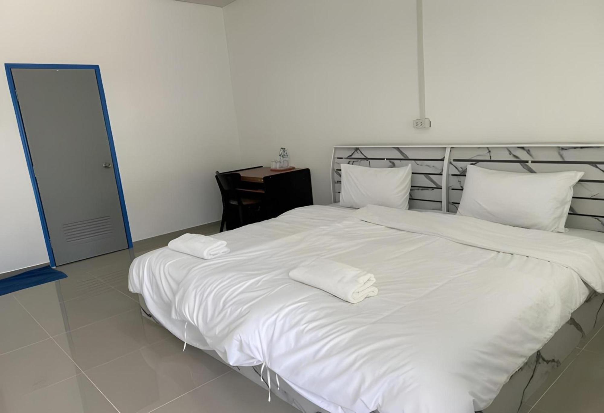 Collection O To The Sea Resort Thailand Na Chom Thian Ngoại thất bức ảnh